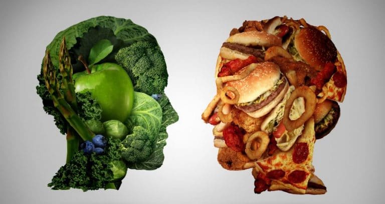 Ernährung in den Wechseljahren - welche Lebensmittel Du meiden solltest